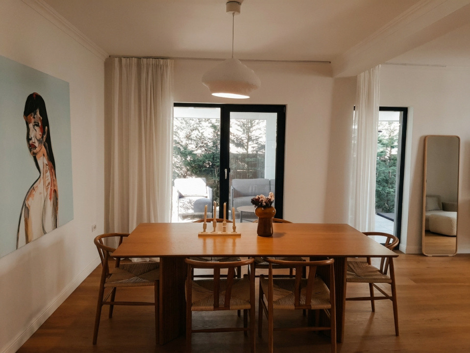 Casa individuala cu 4 camere de vanzare in localitatea Giroc 7, foxfort.ro