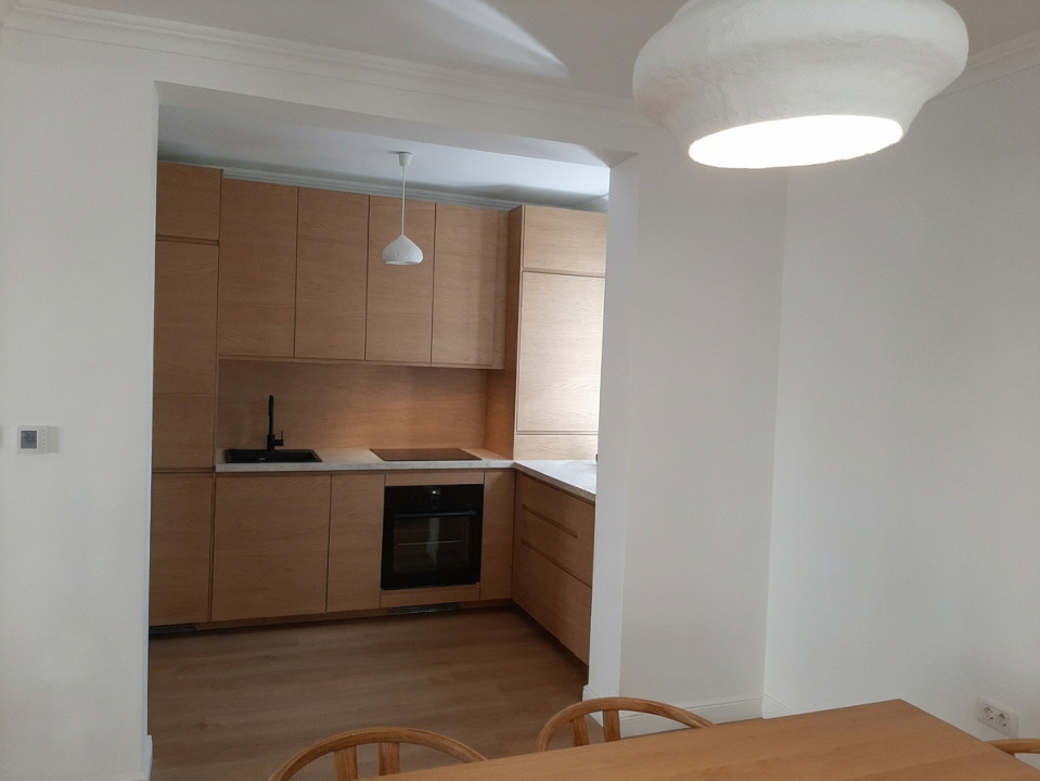 Casa individuala cu 4 camere de vanzare in localitatea Giroc 4, foxfort.ro