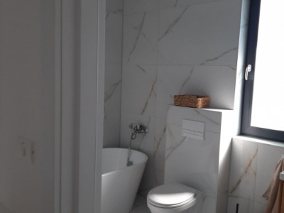 Casa individuala cu 4 camere de vanzare in localitatea Giroc imagine mica 8, foxfort.ro