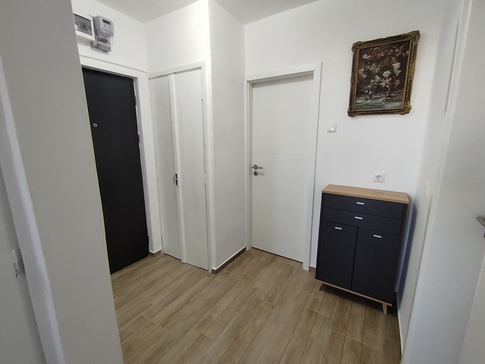 Apartament cu 2 camere de inchiriat in zona Spitalul Judetean 6, foxfort.ro