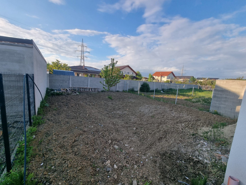 Duplex modern cu 5 camere si 2 bai in Ghiroda 1, foxfort.ro