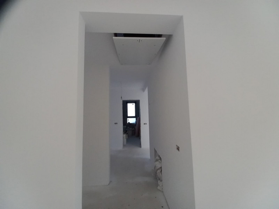 Duplex modern cu 5 camere si 2 bai in Ghiroda 12, foxfort.ro
