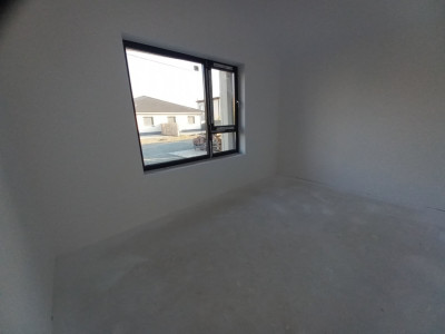 Duplex modern cu 5 camere si 2 bai in Ghiroda imagine mica 6, foxfort.ro