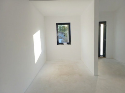 Duplex modern cu 5 camere si 2 bai in Ghiroda imagine mica 7, foxfort.ro