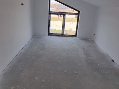 Duplex modern cu 5 camere si 2 bai in Ghiroda imagine mica 6, foxfort.ro