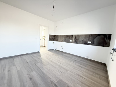 Casa individuala cu 4 camere, situata la drum asfaltat in Sacalaz imagine mica 12, foxfort.ro