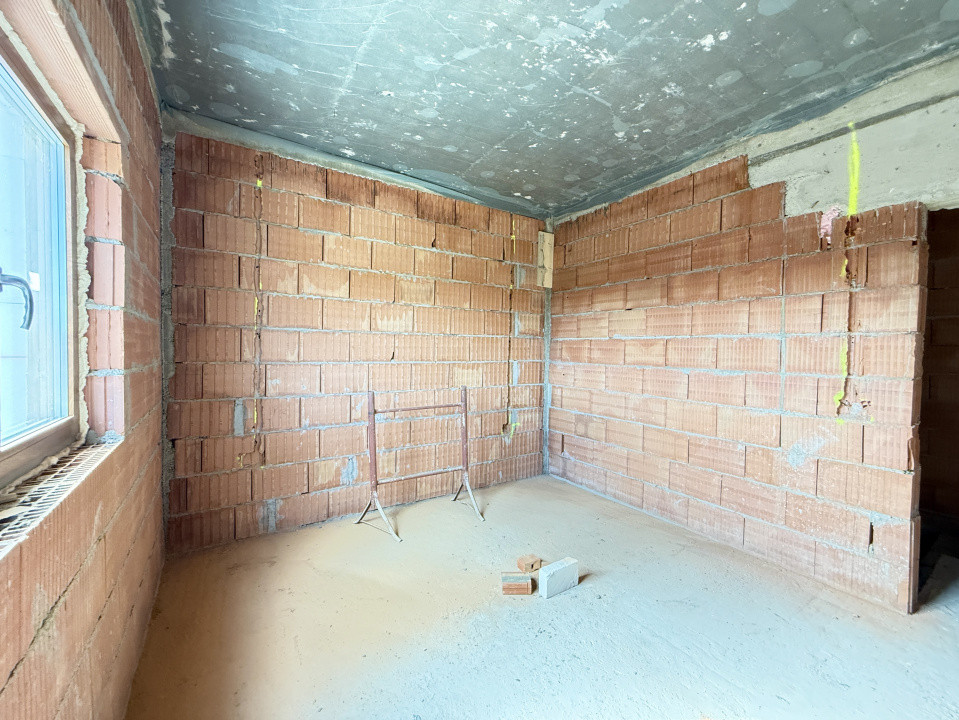 Duplex cu 5 camere de vanzare in localitatea Sacalaz, zona Centrala 13, foxfort.ro