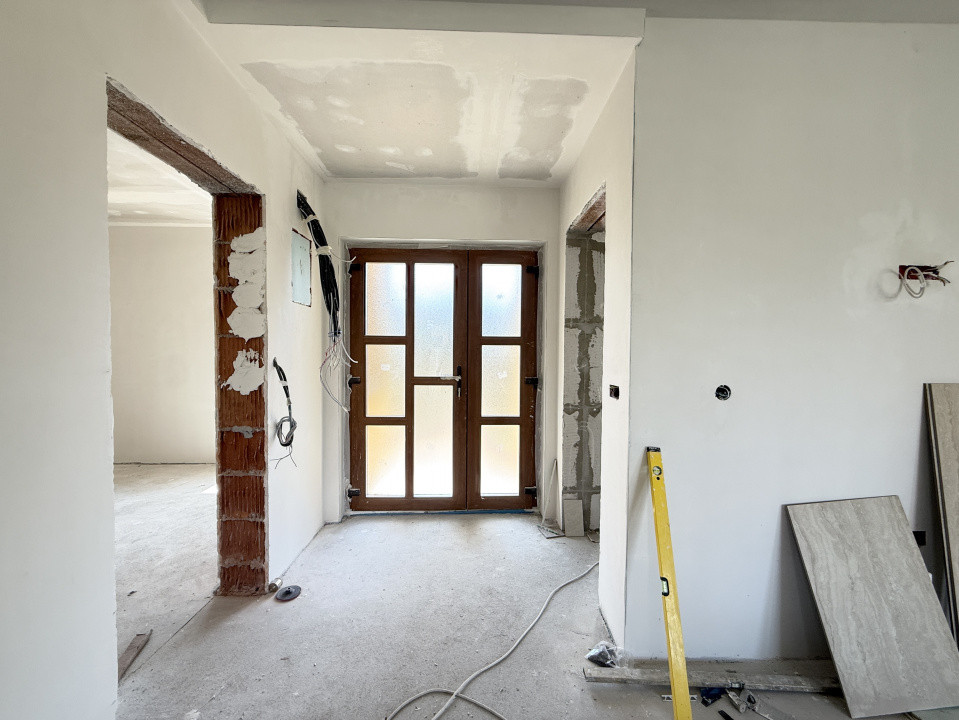 Duplex cu 5 camere, 117 mp utili si 348 mp teren, de vanzare in Sacalaz 4, foxfort.ro