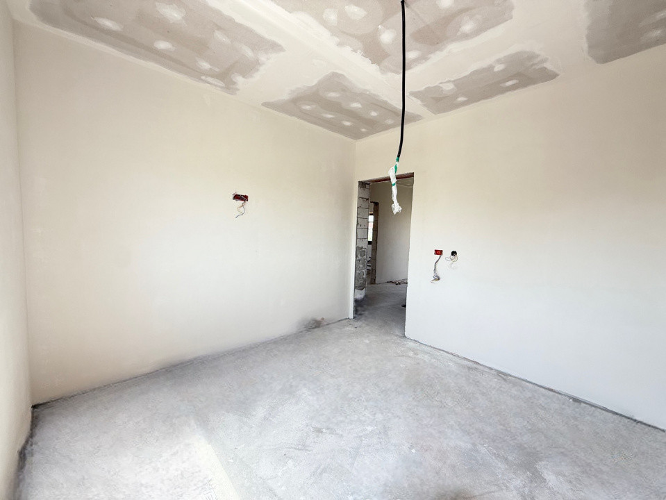 Duplex cu 5 camere, 117 mp utili si 348 mp teren, de vanzare in Sacalaz 22, foxfort.ro