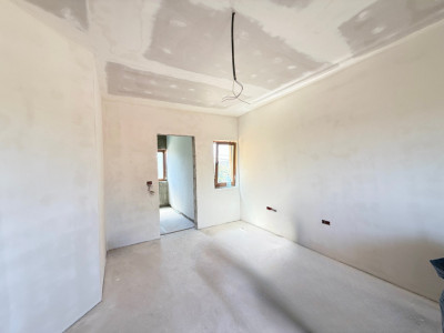 Duplex cu 5 camere, 117 mp utili si 348 mp teren, de vanzare in Sacalaz imagine mica 14, foxfort.ro