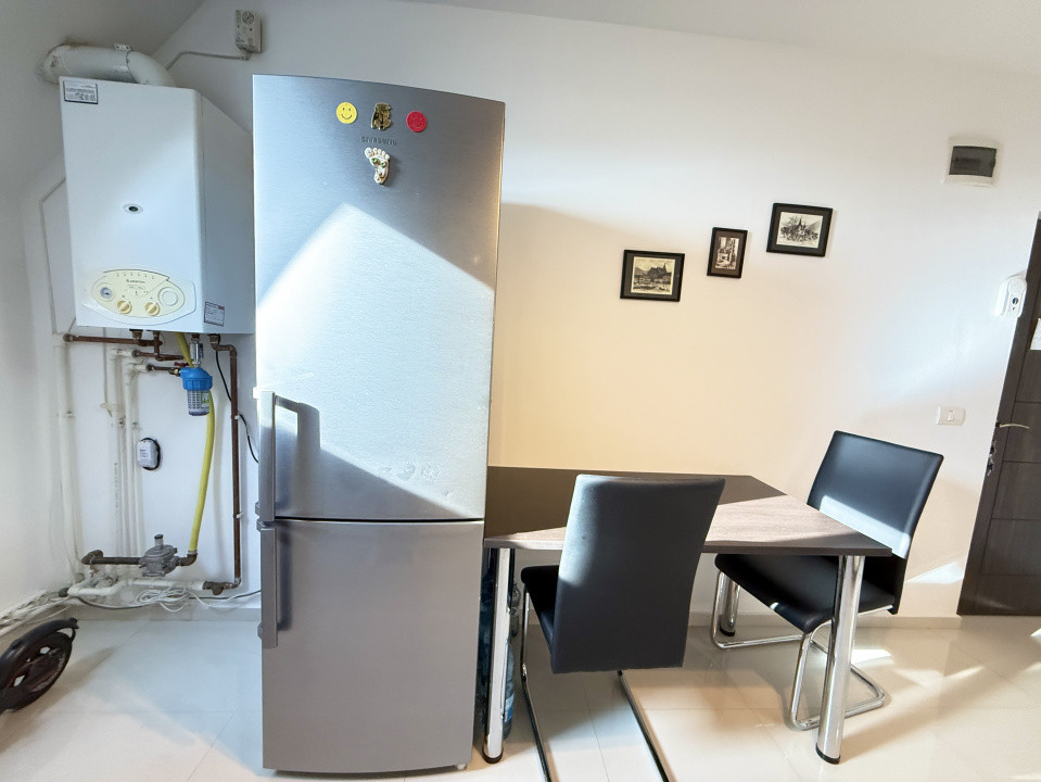 Apartament cu 2 camere de vanzare in zona Aradului 12, foxfort.ro