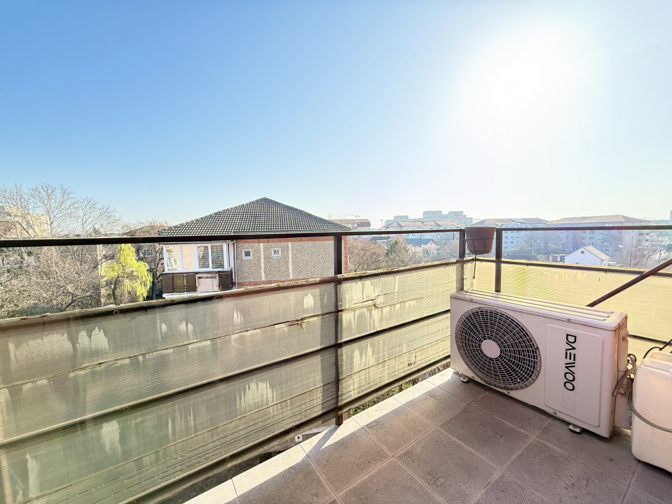 Apartament cu 2 camere de vanzare in zona Aradului 19, foxfort.ro