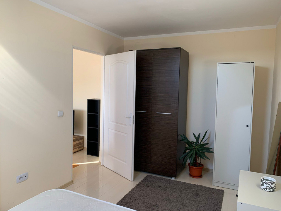Apartament cu 2 camere de vanzare in zona Complexul Studentesc 3, foxfort.ro