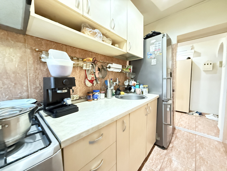 Apartament cu 4 camere de vanzare in Timisoara, zona Dacia 26, foxfort.ro