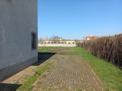 Hala industriala + cladire P+1 | Teren 1.205 mp | zona Fabric imagine mica 3, foxfort.ro