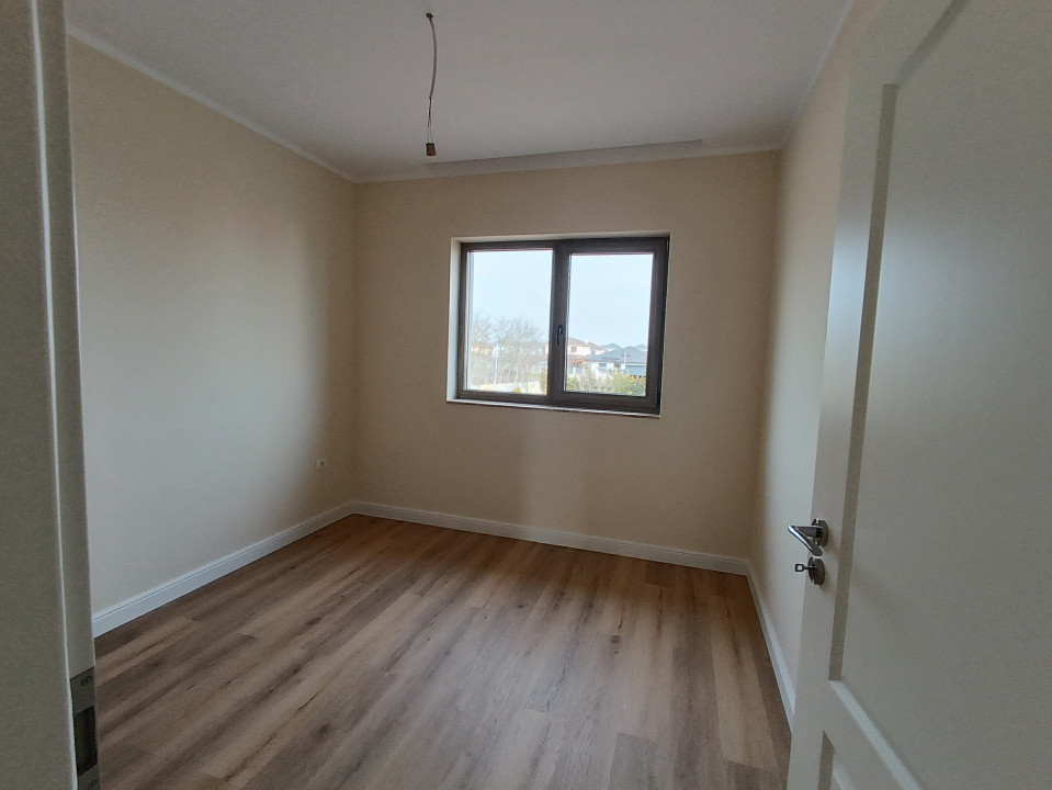 Duplex 4 camere si teren de 336 mp in Giroc  6, foxfort.ro