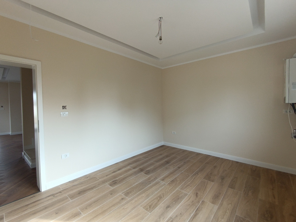 Duplex 4 camere si teren de 336 mp in Giroc  10, foxfort.ro