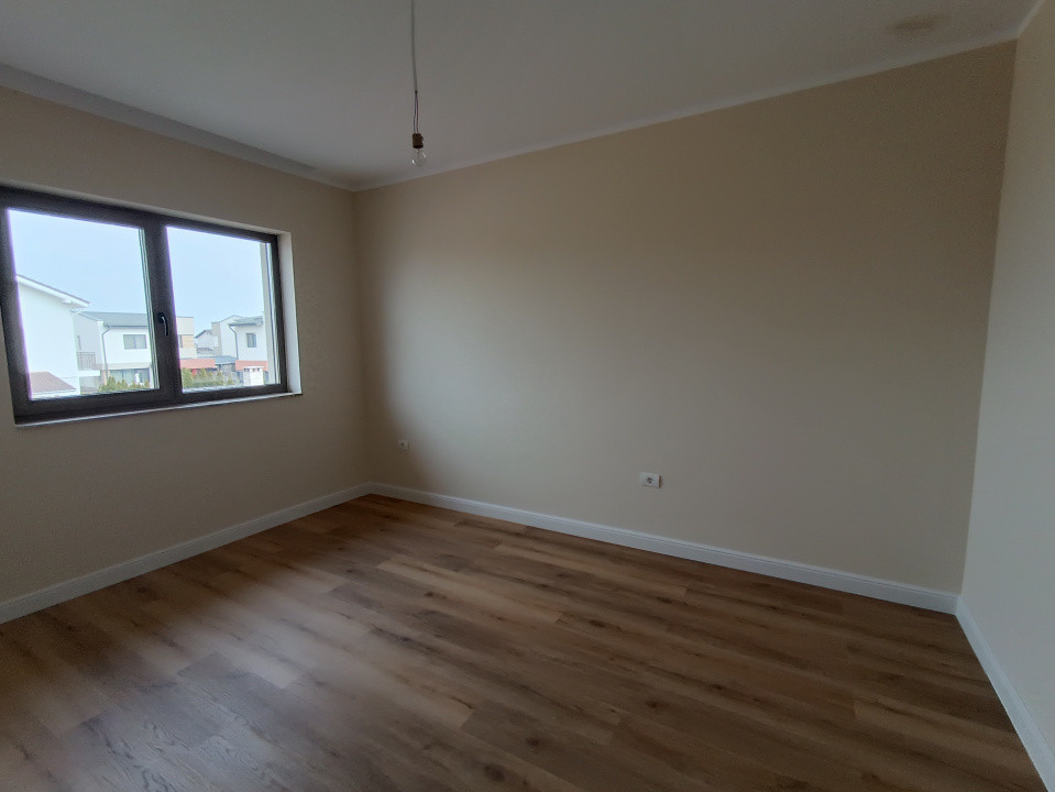 Duplex 4 camere si teren de 336 mp in Giroc  14, foxfort.ro