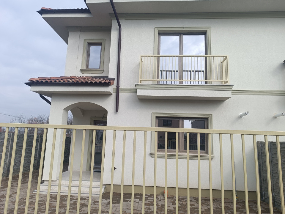 Duplex 4 camere si teren de 336 mp in Giroc  18, foxfort.ro