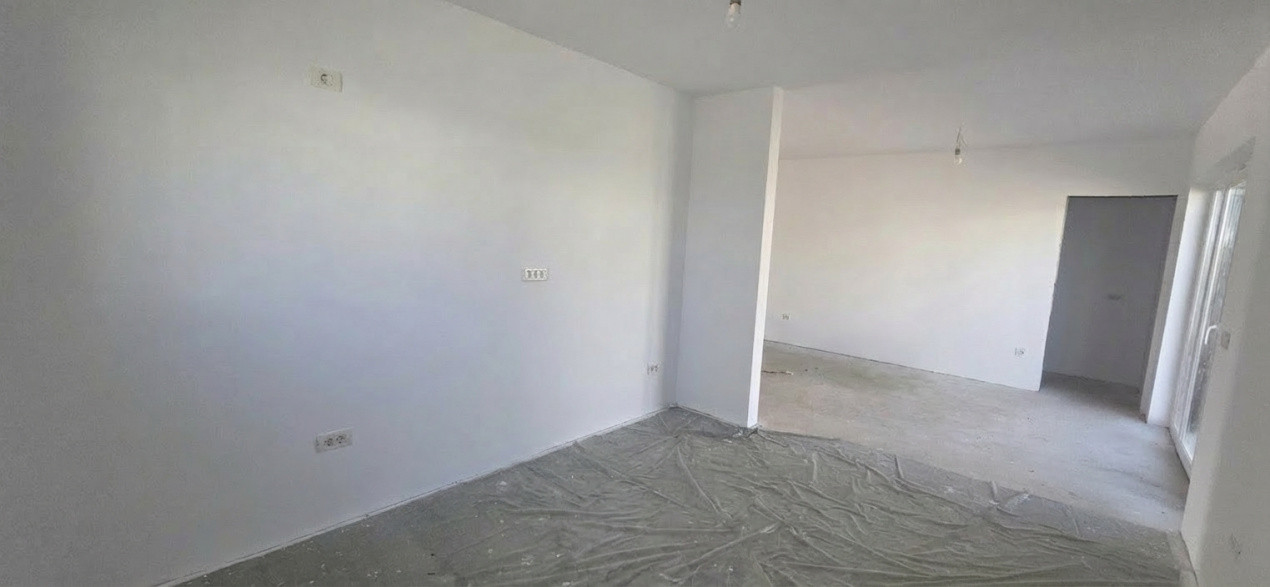 Duplex plan parter, despartit prin camera tehnica - Mosnita Noua 4, foxfort.ro