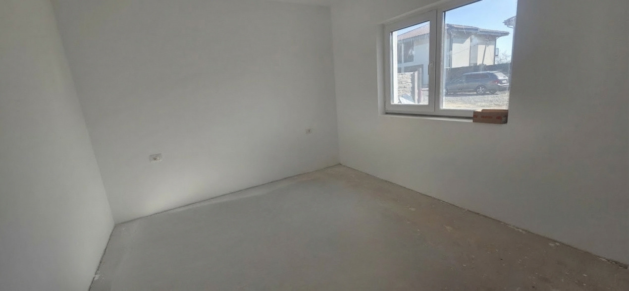 Duplex plan parter, despartit prin camera tehnica - Mosnita Noua 12, foxfort.ro