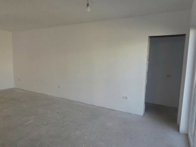 Duplex plan parter, despartit prin camera tehnica - Mosnita Noua imagine mica 7, foxfort.ro