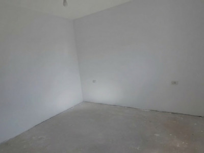 Duplex plan parter, despartit prin camera tehnica - Mosnita Noua imagine mica 11, foxfort.ro