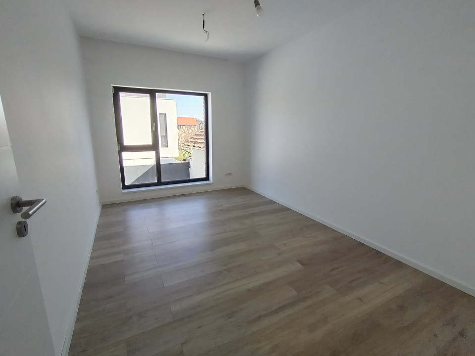 Casa individuala cu 3 camere de vanzare in zona Buziasului 6, foxfort.ro