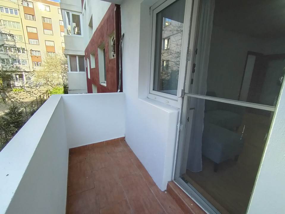 COMISION 0% Apartament cu 3 camere de inchiriat, zona Girocului 5, foxfort.ro