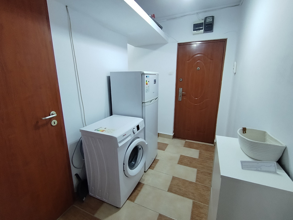 COMISION 0% Apartament cu 3 camere de inchiriat, zona Girocului 12, foxfort.ro