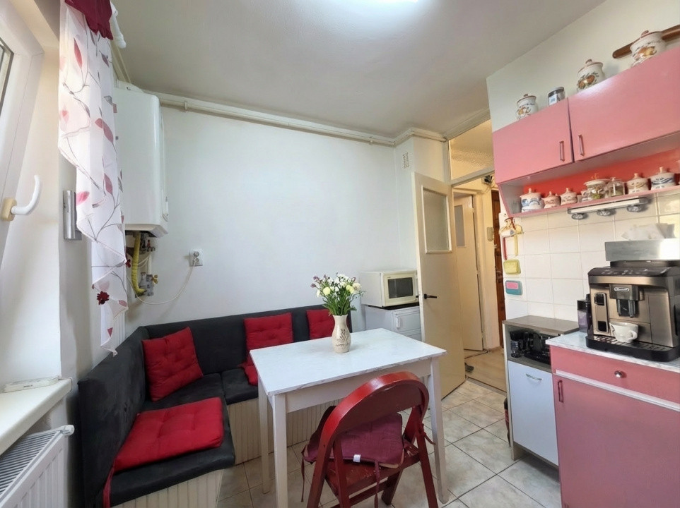 Apartament cu 2 camere de vanzare, Zona Micalaca, Arad 3, foxfort.ro