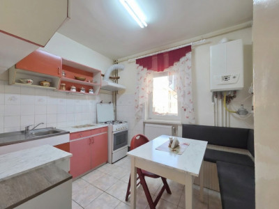 Apartament cu 2 camere de vanzare, Zona Micalaca, Arad imagine mica 2, foxfort.ro