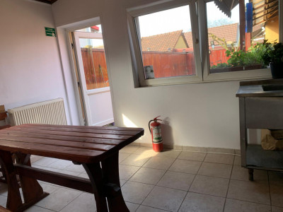 Spatiu de inchiriat de 47 mp, zona Carani imagine mica 3, foxfort.ro