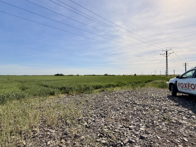 Teren intravilan de vanzare cu toate utilitatile - Bucovat