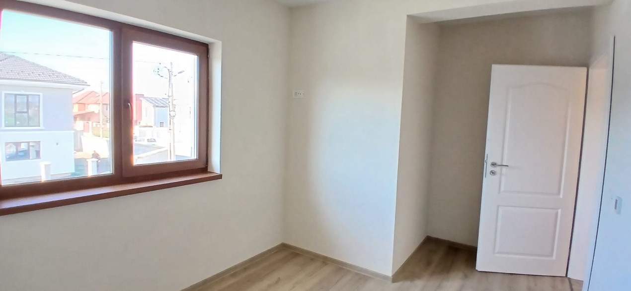 Duplex cu 5 camere si teren de 300 mp in Dumbravita la cheie 14, foxfort.ro