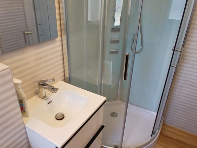 Duplex cu 5 camere si teren de 300 mp in Dumbravita la cheie imagine mica 6, foxfort.ro