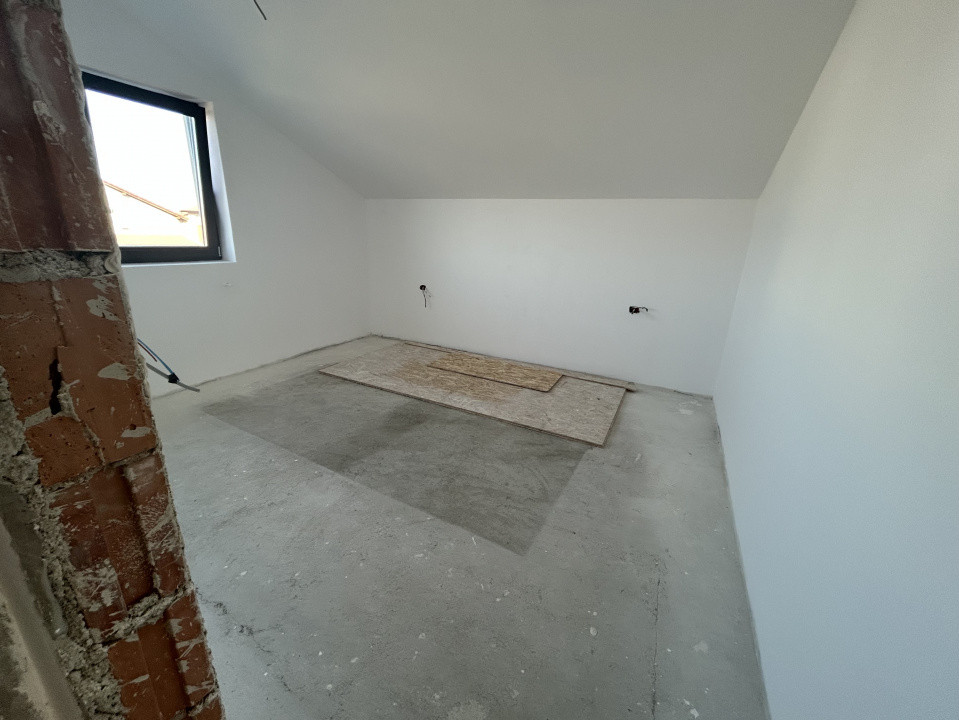 Duplex cu 5 camere in Mosnita Noua, langa centura Sud 9, foxfort.ro