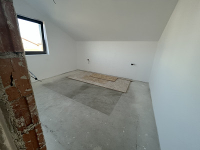 Duplex cu 5 camere in Mosnita Noua, langa centura Sud imagine mica 9, foxfort.ro