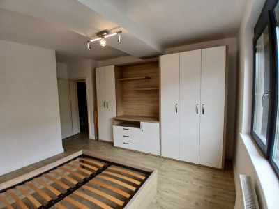 Apartament cu 3 camere, etaj 1 de vanzare, zona Girocului imagine mica 6, foxfort.ro