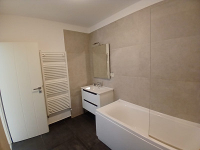 Apartament cu 3 camere, etaj 1 de vanzare, zona Girocului imagine mica 13, foxfort.ro