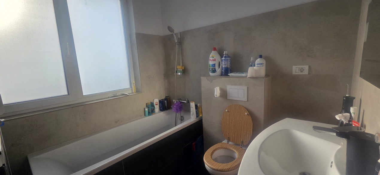 Duplex mobilat si utilat modern, pozitie excelenta - Mosnita Veche 11, foxfort.ro