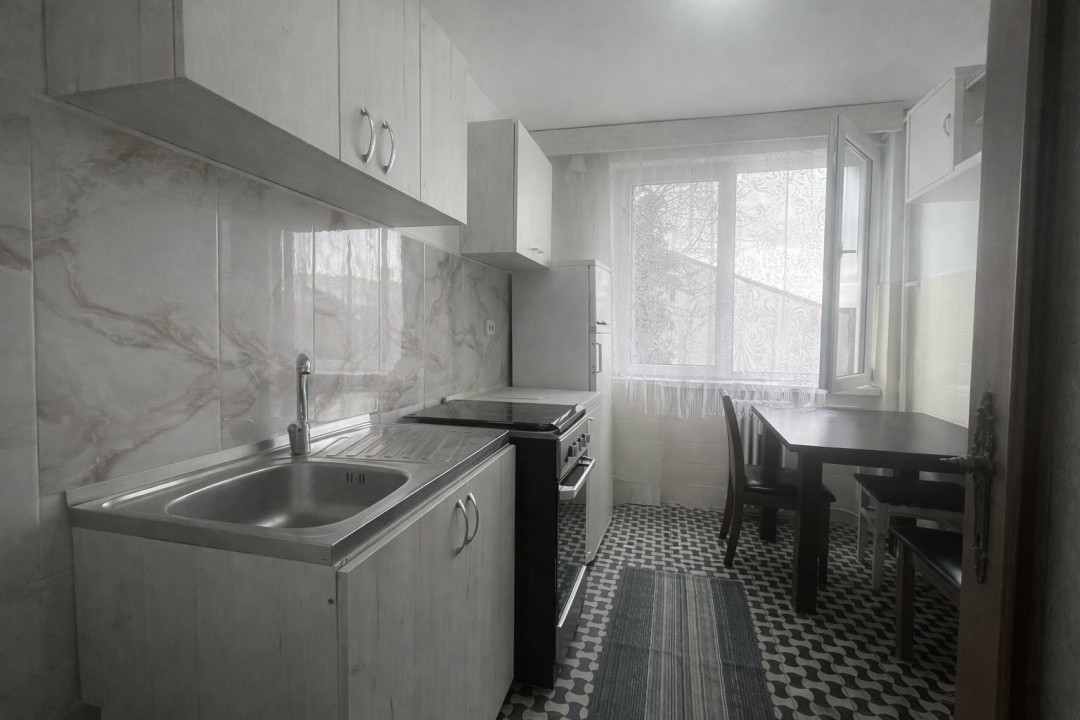 Apartament cu 2 camere, etaj 3, zona Podgoria - Arad 4, foxfort.ro