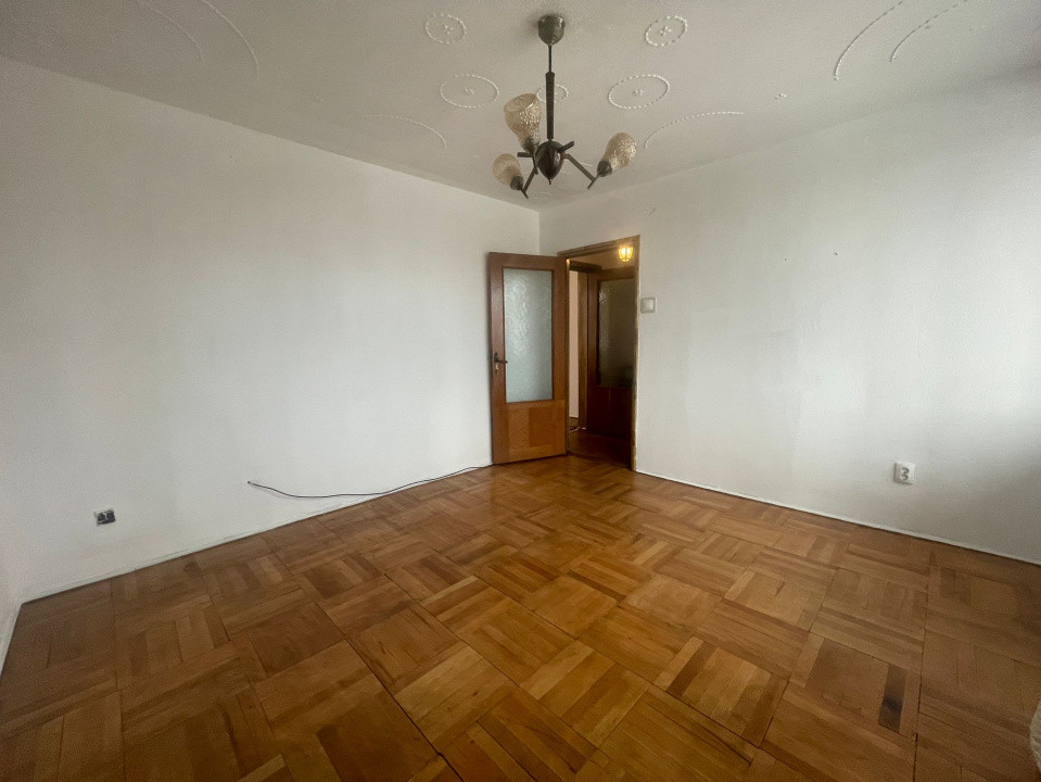 Apartament cu 2 camere, etaj 3, zona Podgoria - Arad 10, foxfort.ro