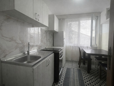 Apartament cu 2 camere, etaj 3, zona Podgoria - Arad imagine mica 4, foxfort.ro