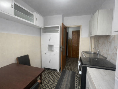 Apartament cu 2 camere, etaj 3, zona Podgoria - Arad imagine mica 6, foxfort.ro