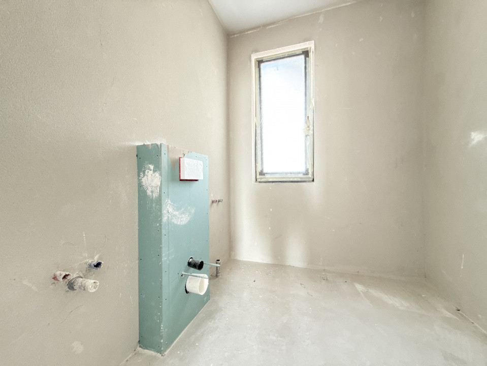 Duplex 4 camere situat la drum asfaltat, in Sacalaz 15, foxfort.ro