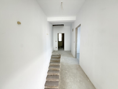 Duplex 4 camere situat la drum asfaltat, in Sacalaz imagine mica 27, foxfort.ro