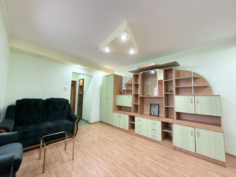 Apartament cu 2 camere de vanzare, zona Gheorghe Lazar 1, foxfort.ro