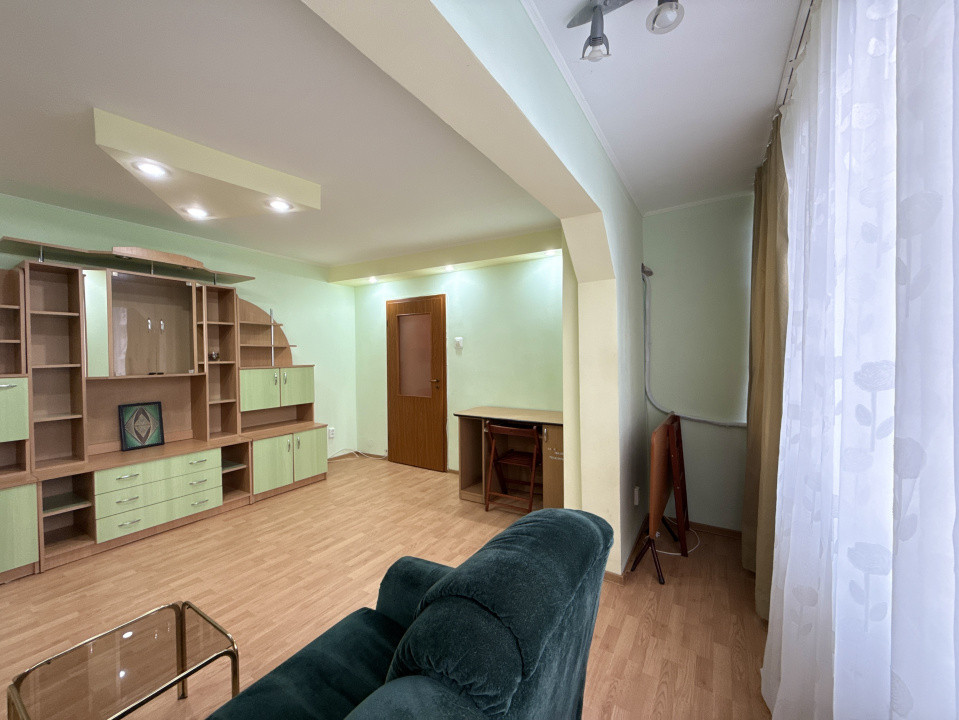 Apartament cu 2 camere de vanzare, zona Gheorghe Lazar 7, foxfort.ro