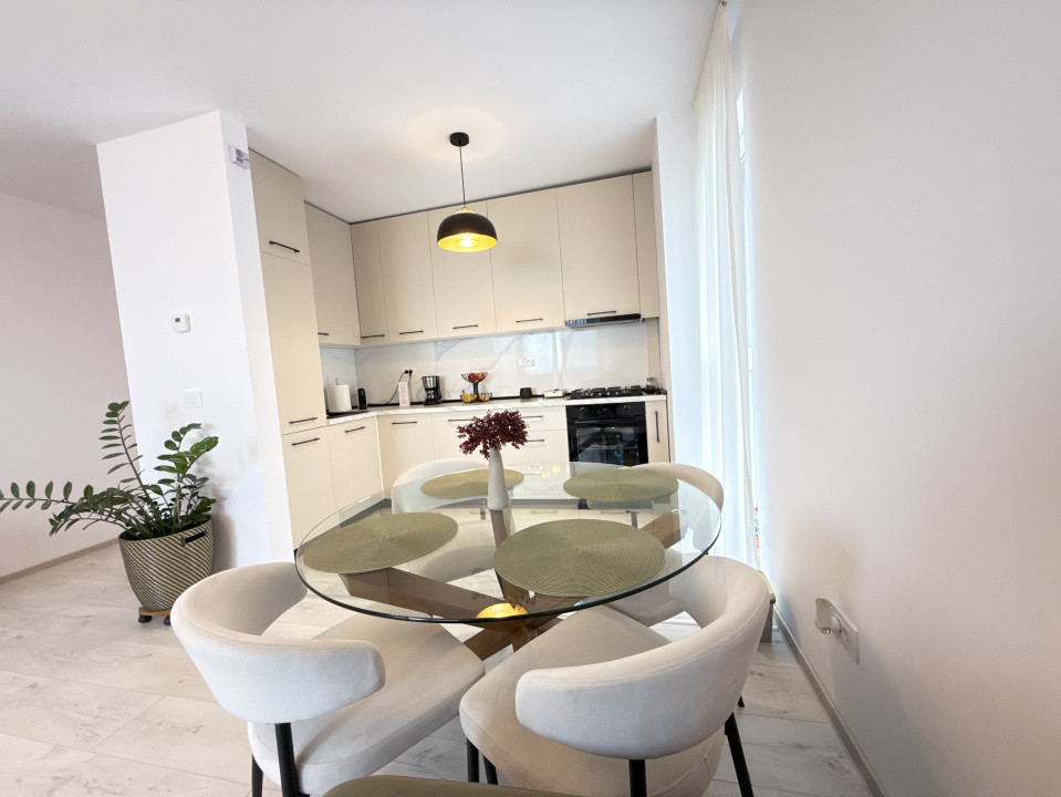 Apartament cu 2 camere si loc de parcare, zona Aradului 2, foxfort.ro